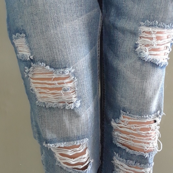 ZCO Distressed Crop Jeans - Picture 2 of 5